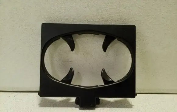 Bentley Continental Cup holder front 