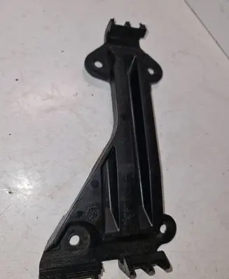 Audi A6 S6 C4 4A Front bumper mounting bracket 4A0807283A
