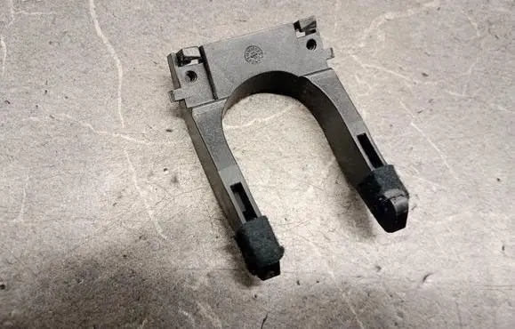 Audi A4 S4 B6 8E 8H Steering rack control module 