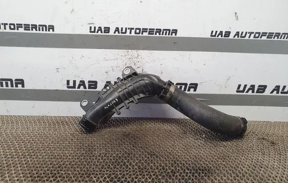 Mazda 3 II Intercooler hose/pipe
