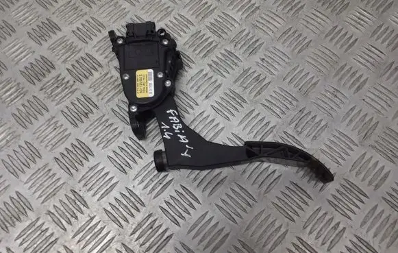 Skoda Fabia Mk1 (6Y) Accelerator pedal position sensor 