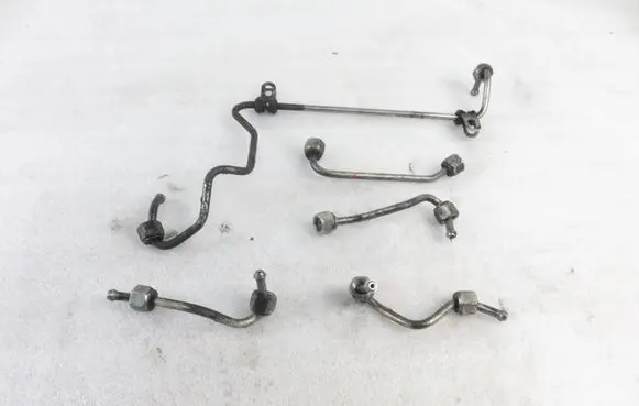 Ford Transit Fuel injector supply line/pipe 
