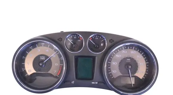 Peugeot RCZ Speedometer (instrument cluster) 554001557300