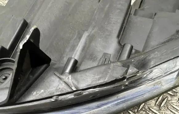 Citroen C5 Headlight/headlamp 6911521