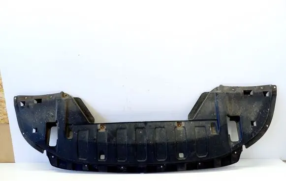 Front bumper skid plate/under tray