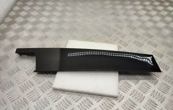Citroen C3 Aircross Front door glass trim molding 39136474