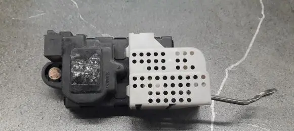 Hyundai Sonata Steering rack control module 