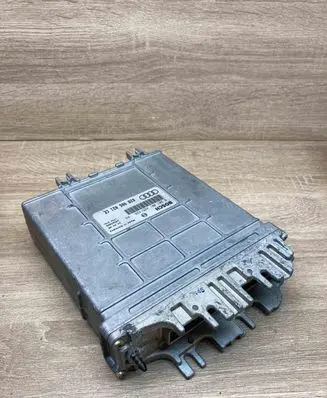 Audi A4 S4 B5 8D Engine control unit/module ECU 028906021CE 0281001425