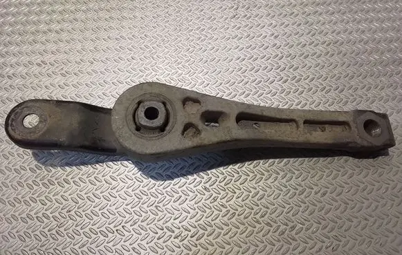 Volkswagen Caddy Gearbox mount 1K0199855BB