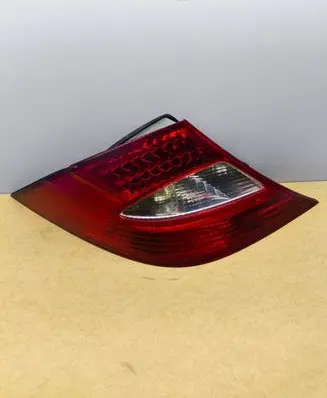 Mercedes-Benz CLS C219 Rear/tail lights A2198200164 427121 427001