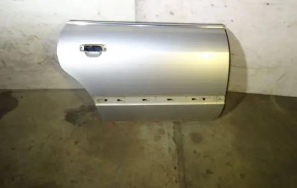 Audi A8 S8 D2 4D Rear door