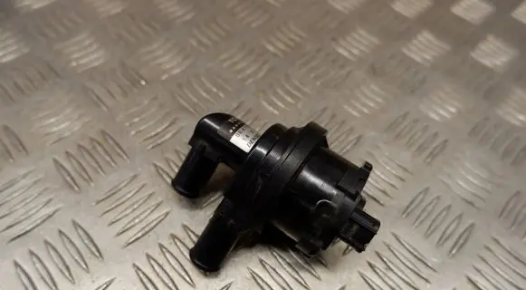 Lexus NX Electric auxiliary coolant/water pump 0641001301