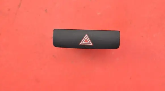 Volkswagen PASSAT CC Hazard light switch 9535091QB