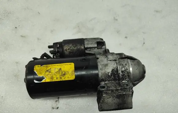 BMW 5 F10 F11 Starter motor 0001139002