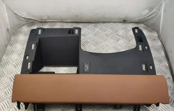 Bentley Flying Spur Dashboard glove box trim 3W1880922C