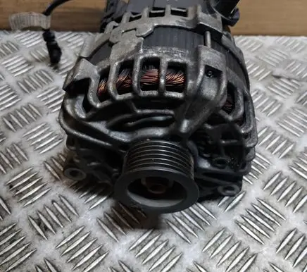 Land Rover Discovery Sport Generator/alternator 0125813032