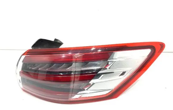 Rear/tail lights