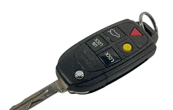 Volvo XC70 Ignition key/card 8688800