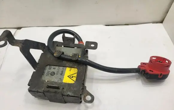 BMW 5 E39 Headlight ballast module Xenon 5DV00776029