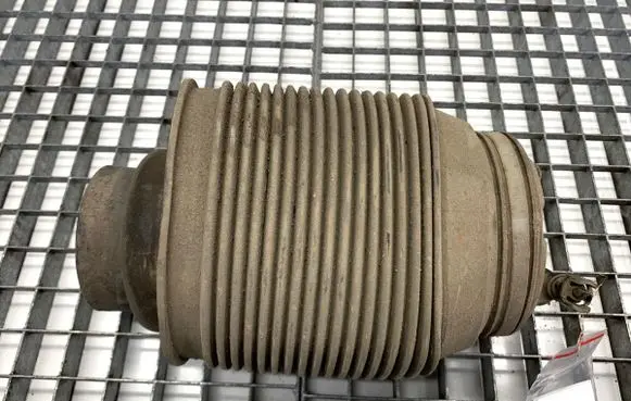 Toyota Land Cruiser (FJ75) Rear air suspension bag/shock absorber 4892435010