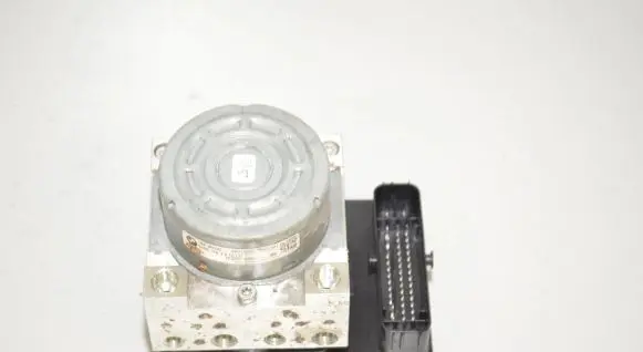 BMW 2 F46 ABS Pump 6883344 5A374A7 34515A374A7