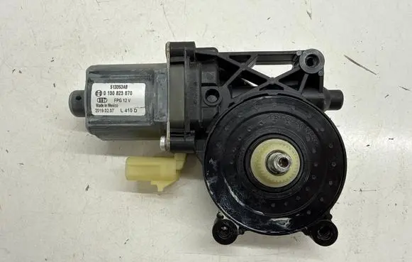 Dodge RAM Rear door window regulator motor 513353AB 0130823870