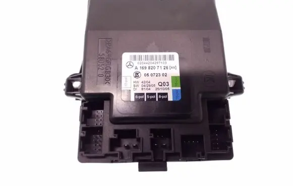 Mercedes-Benz B W245 Door control unit/module A1698207126