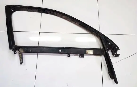 Audi A4 S4 B6 8E 8H Front door window/glass frame 8E0837630