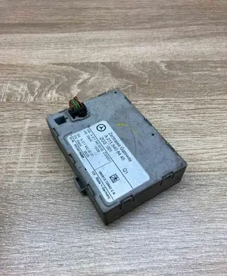 Mercedes-Benz E W211 Gateway control module A2115408445 A2115408245 WithPlug
