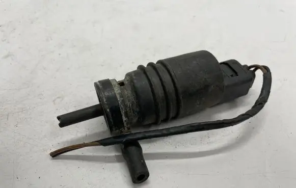 Audi A4 S4 B8 8K Windscreen/windshield washer pump