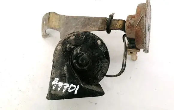 Peugeot 807 Horn signal E30055306