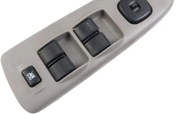 Mazda Premacy Electric window control switch C8HD172 2723D4