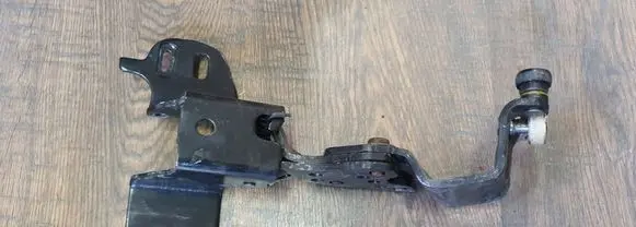 Ford B-MAX Rear door upper hinge AV11R260A68AE
