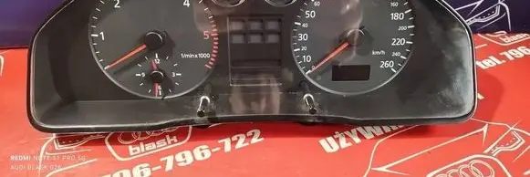 Audi A4 S4 B5 8D Speedometer (instrument cluster) 8D0919861A 9039831061