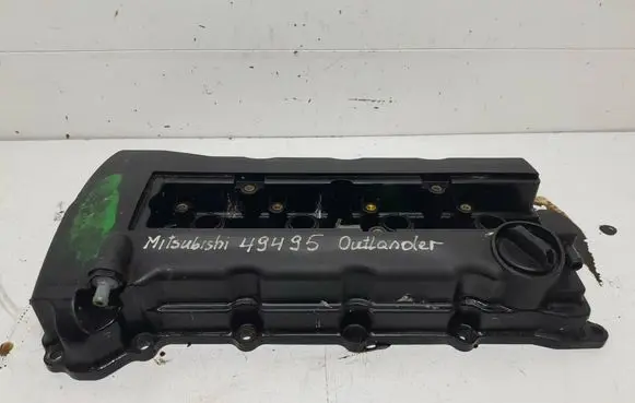 Mitsubishi Outlander Rocker cam cover 