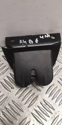 Audi A4 S4 B6 8E 8H Tailgate/trunk/boot lock/catch/latch 8E9827520