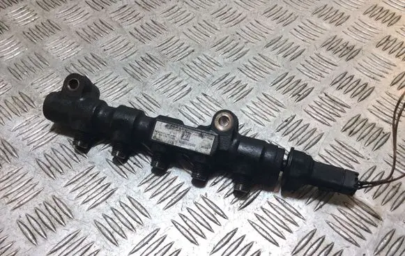Fuel pressure sensor