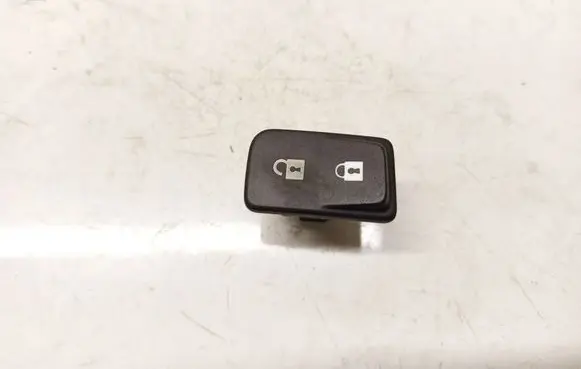 Volvo C30 Central locking switch button 30773333 30773334