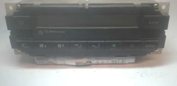 Volkswagen Golf IV Climate control unit 3B1907044A 5HB00761702