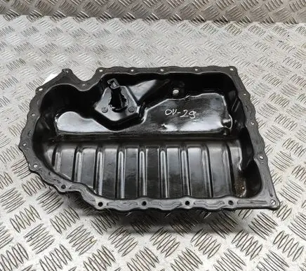Volkswagen PASSAT B7 Oil sump 03C907660M 6PR00962905