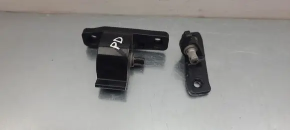 Mercedes-Benz EQC Front door hinge set 2020024