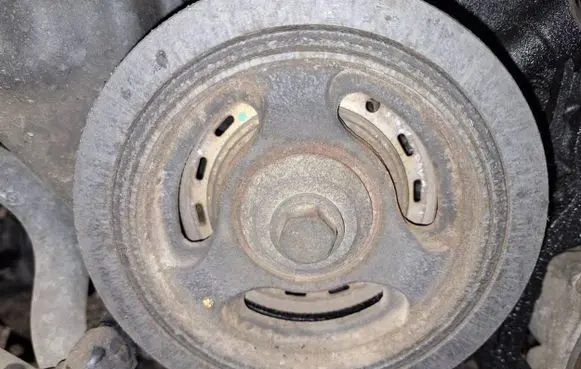 Citroen C4 I Crankshaft pulley