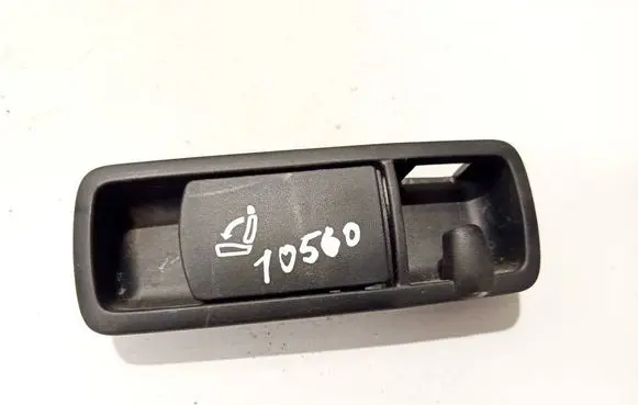Volkswagen PASSAT B7 Other interior part 3af885592
