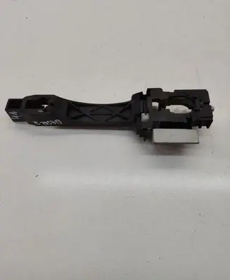Front door exterior handle/bracket