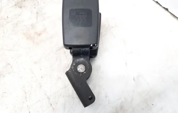 Opel Astra J Rear seatbelt buckle 13251482 13283162