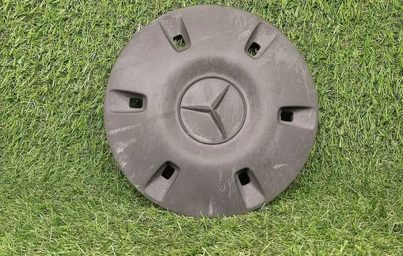 Mercedes-Benz Sprinter W906 Original wheel cap A9064010025