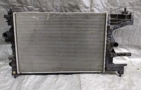 Opel Astra J Radiator set 39074662