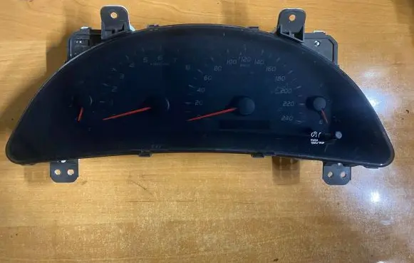 Toyota Camry Speedometer (instrument cluster) 8380006R1000 TN2574404290 2574404290