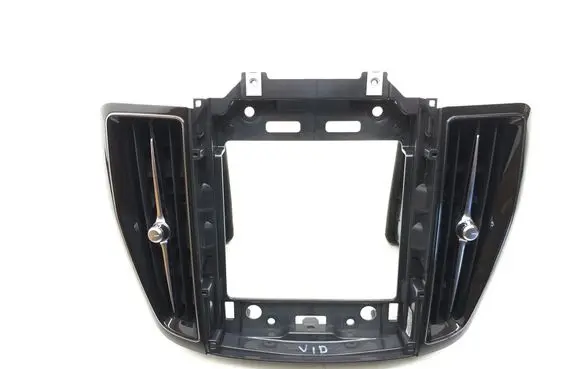 Volvo XC60 Radio/GPS head unit trim 31417738 31477274