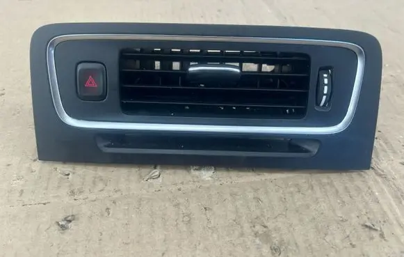 Volvo S60 Dash center air vent grill 1302138